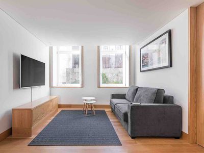 Downtown Alley Design Penthouse