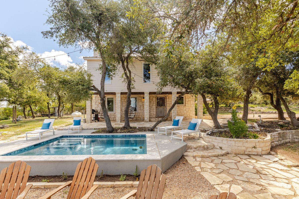 Incredible View w Heated Pool, Firepit, Game Room