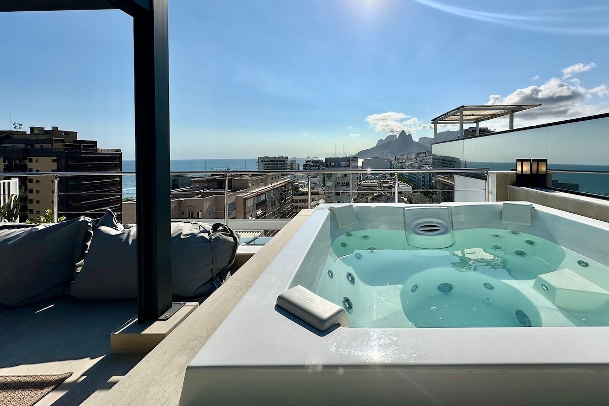 Luxury Penthouse in Arpoador with two jacuzzis gallery image 2