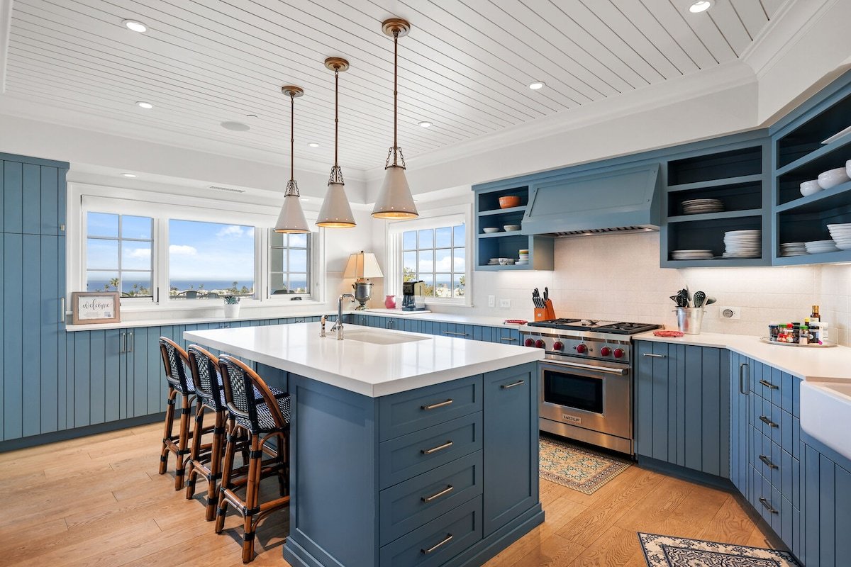 5BR | Ocean Views, Coastal Luxury, Designer, AC gallery image 4