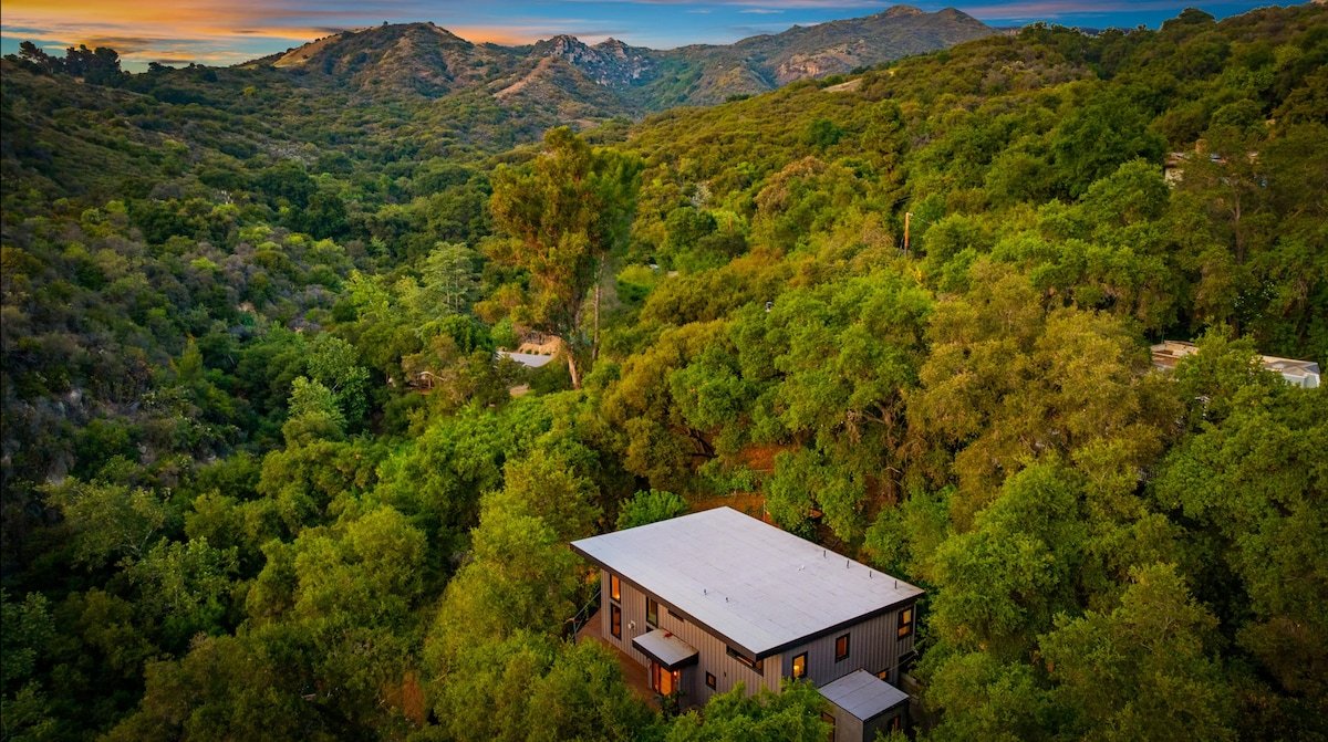 forest view, jacuzzi, 5 bedrooms gallery image 2