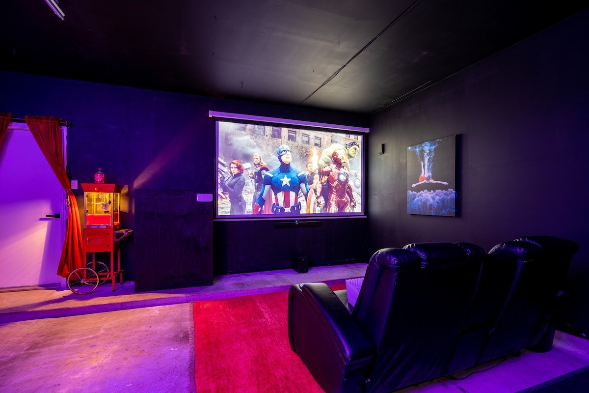 5BD 3BA︱Pool︱ HotTub︱Theater︱Arcade gallery image 5