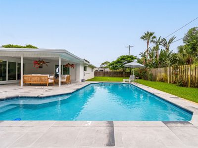 Serenity Sands Delray Beach Oasis – Modern Getaway