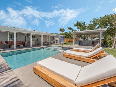 Central Luxury 5BR One Story and Pool HotTub Games