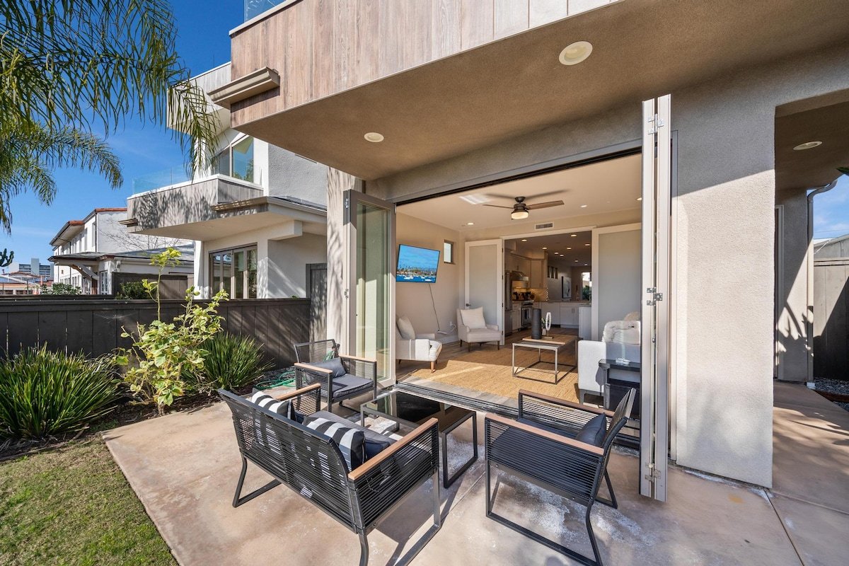 Perfect for Families | Upgraded Beach Home | AC gallery image 4