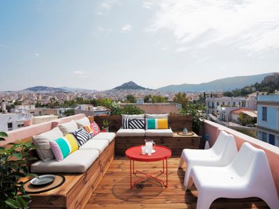 Athenian House Beside The Acropolis