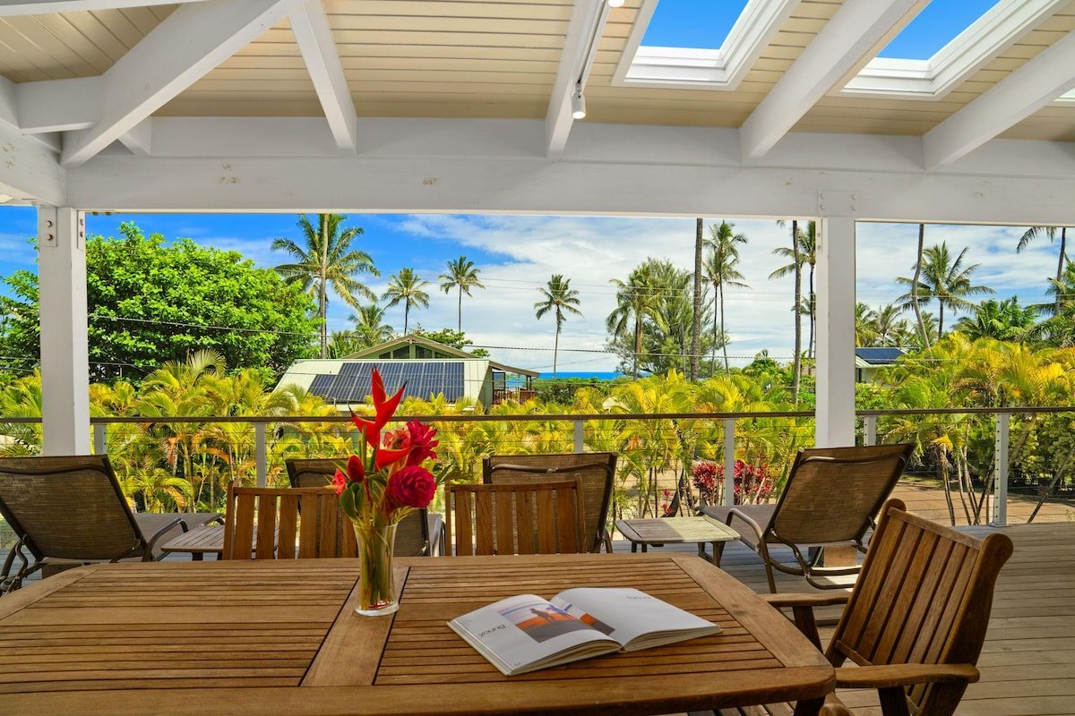Tropical Haena Getaway Just Steps to Beach! gallery image 4
