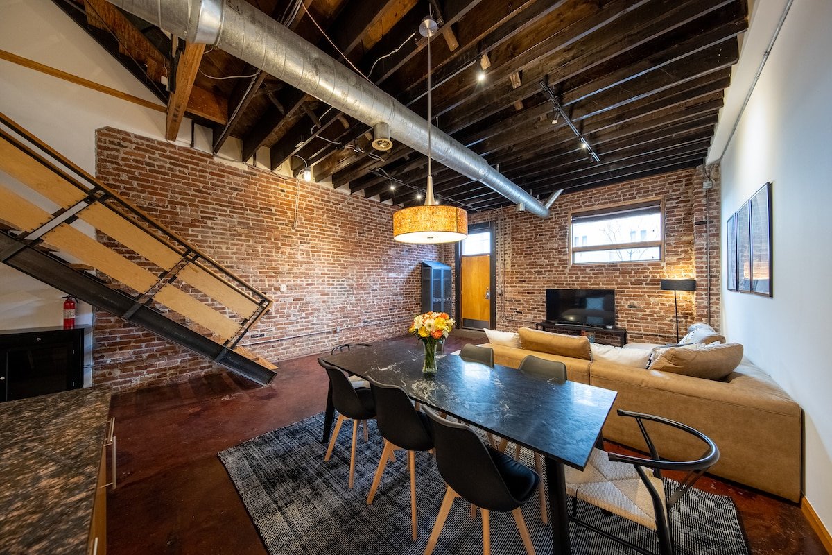 Downtown Townhouse/Loft in RiNo/Curtis Park gallery image 2