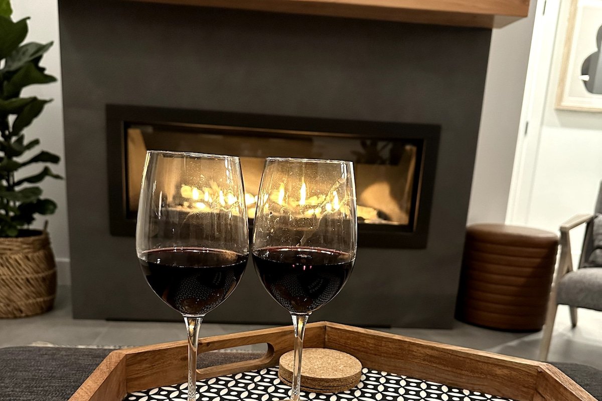 Beachview Retreats Luxury w/Hot tub & View gallery image 4