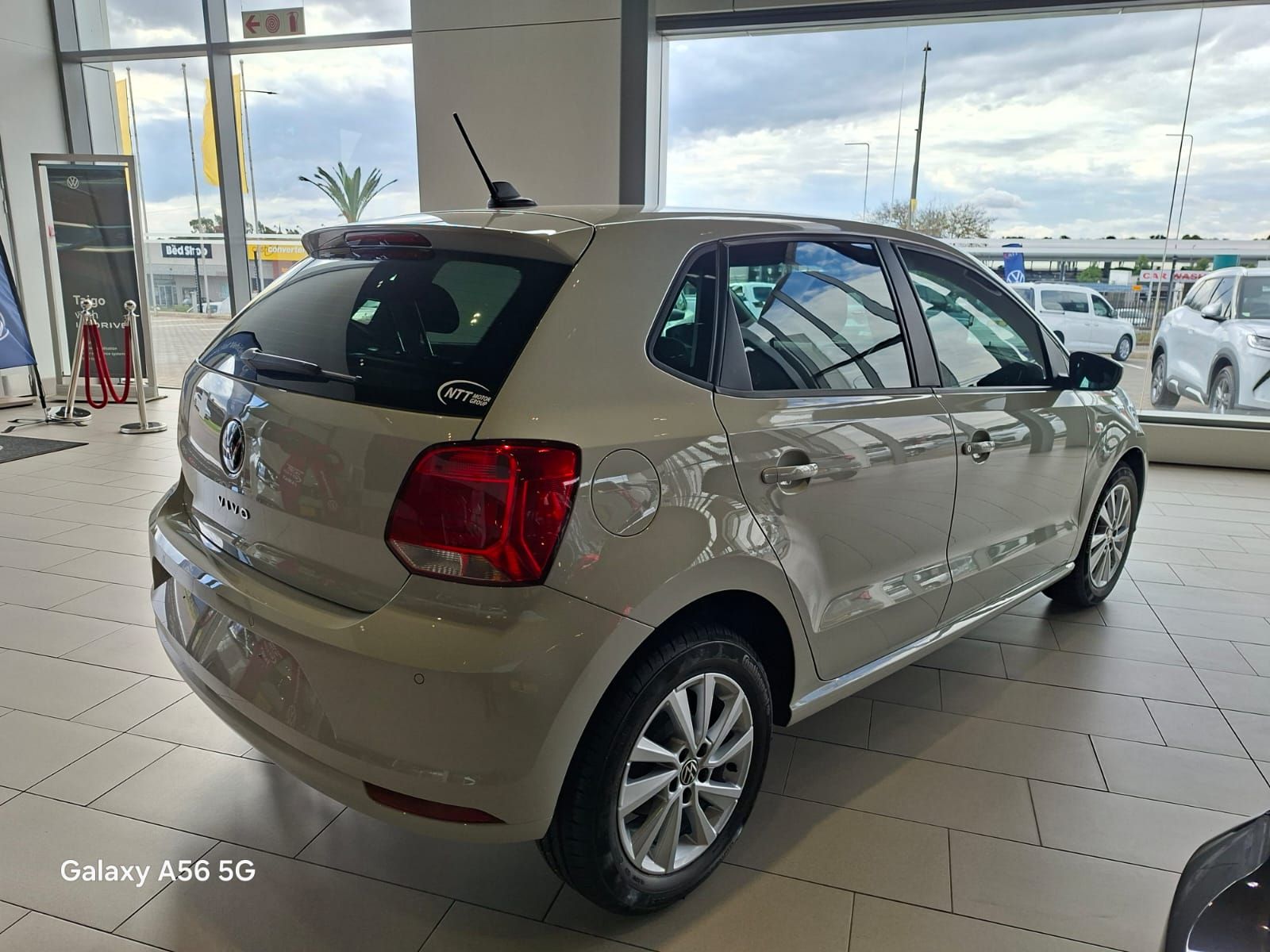Used car gallery