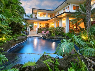 6 Bed Ultra Luxury Home with Pool Near Grand Hyatt