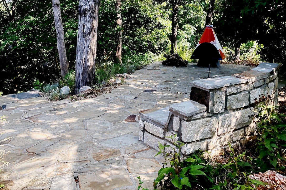 Kessler Park Treehouse gallery image 4