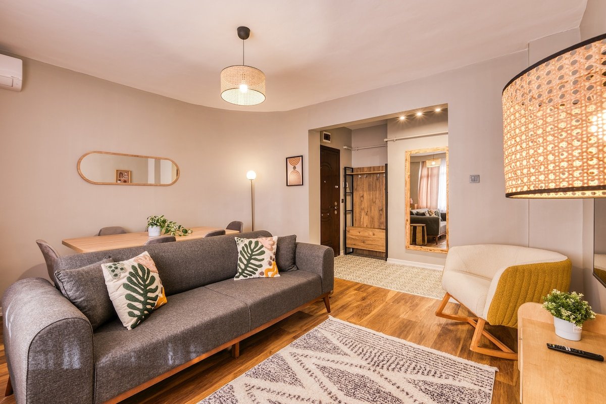 (12)Modern, 3BR, @Best Location! gallery image 4