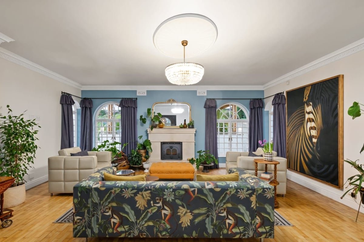 Heart of Constantia Winelands gallery image 4