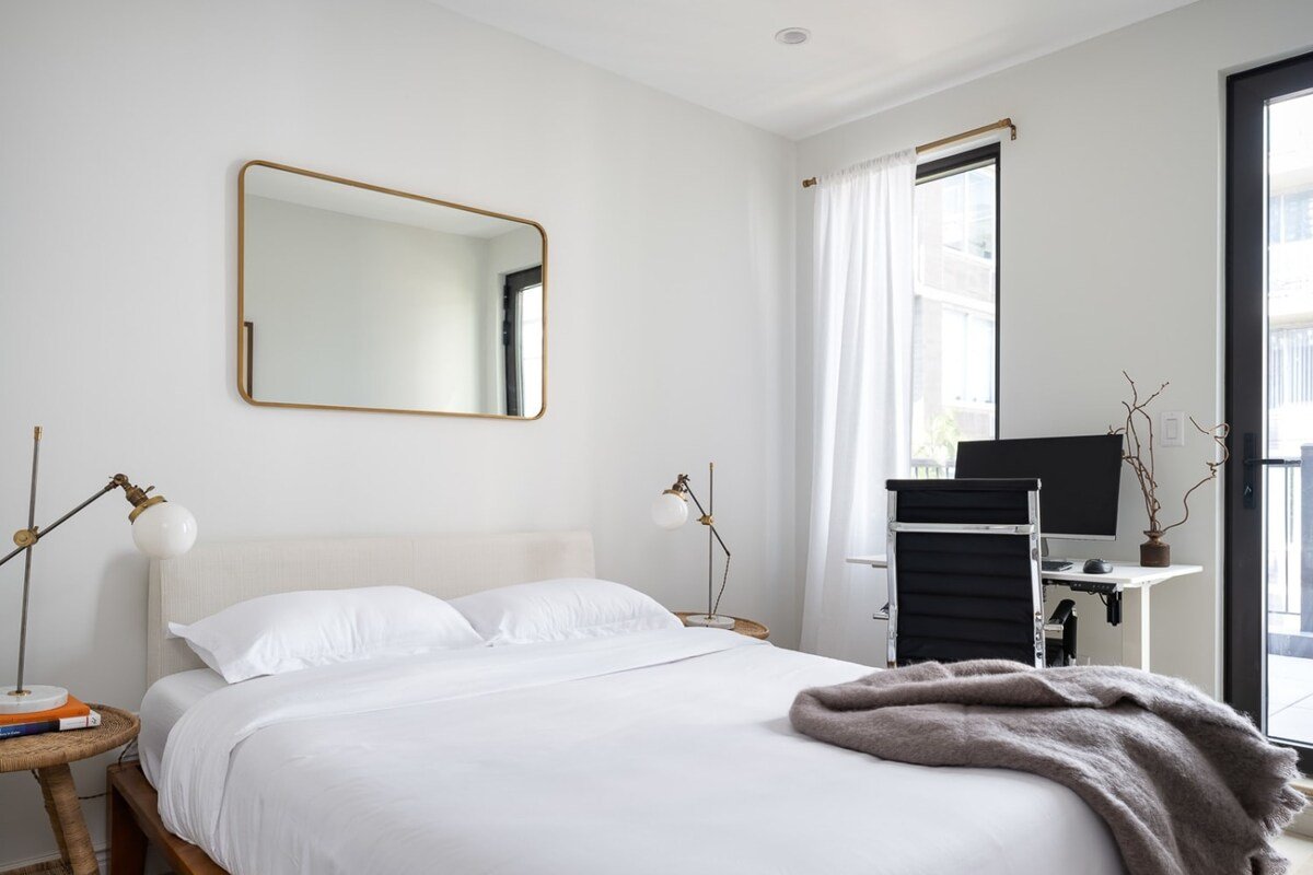 Rove Travel | Salisbury II | 4BR Apt in Lenox Hill gallery image 4