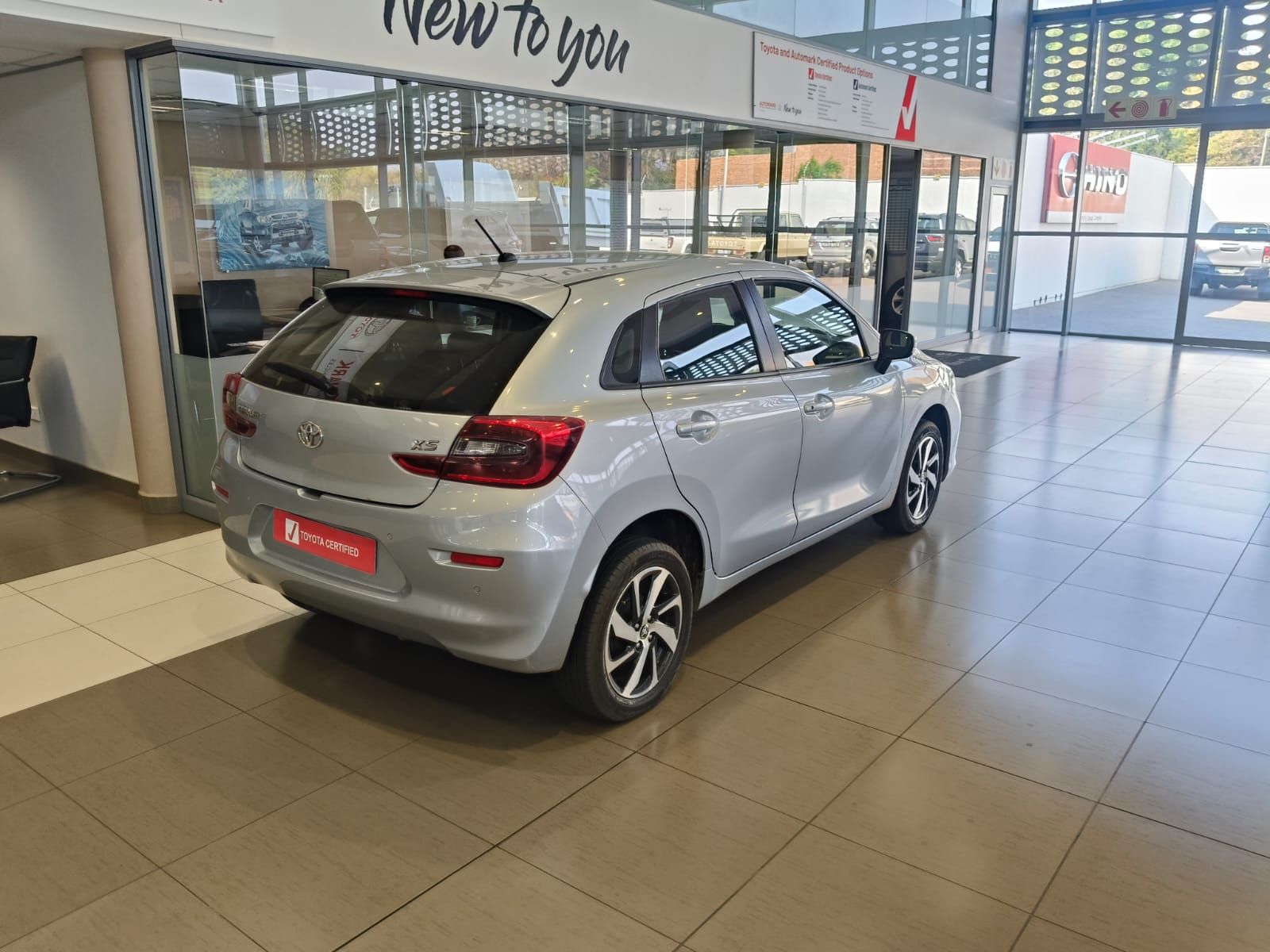 Used car gallery