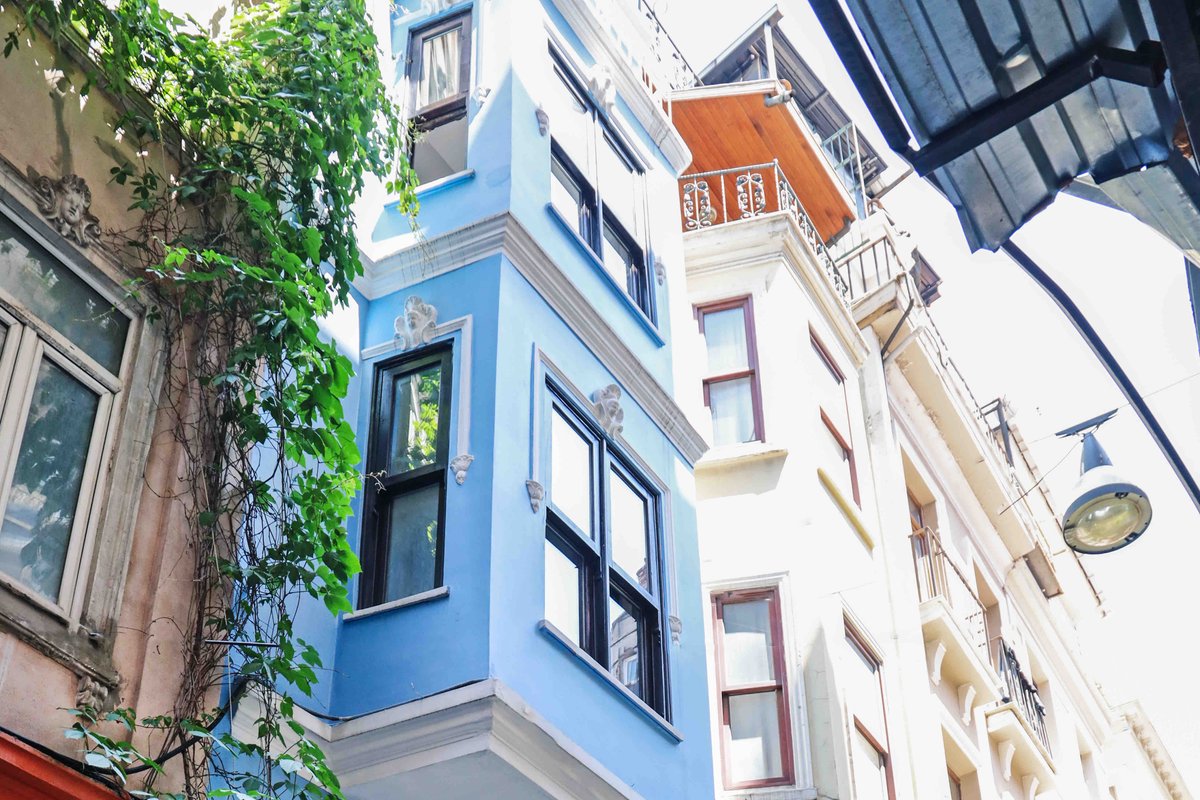 Charming Historical Townhouse in Vibrant Galata