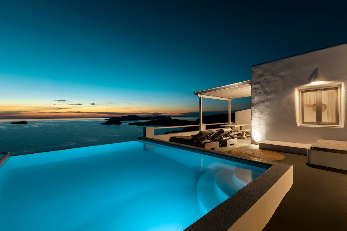 Sunset Pool Villa gallery image 5