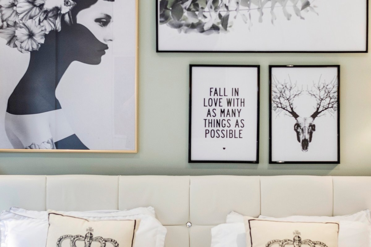 WEST-END Fashion Designer Sensational Family Home gallery image 3