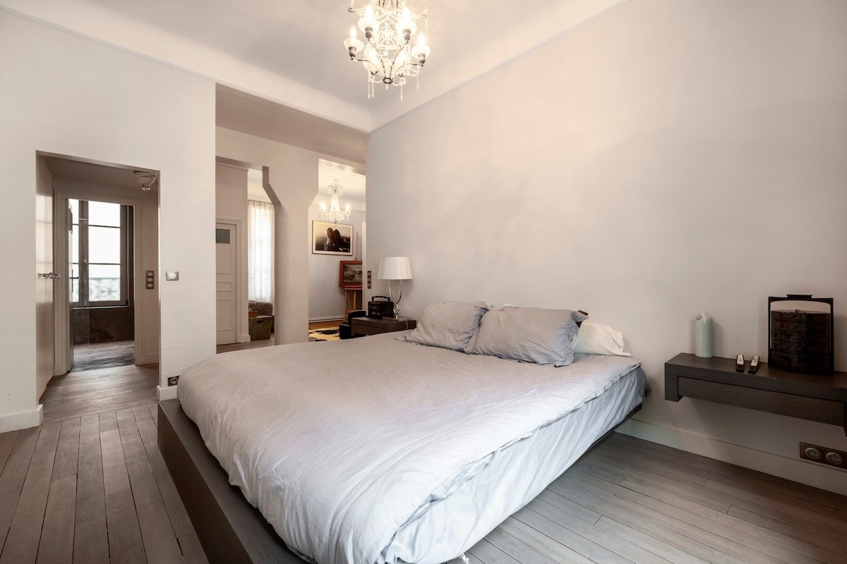 Luxury House VIP Service – Arc de Triomphe gallery image 3