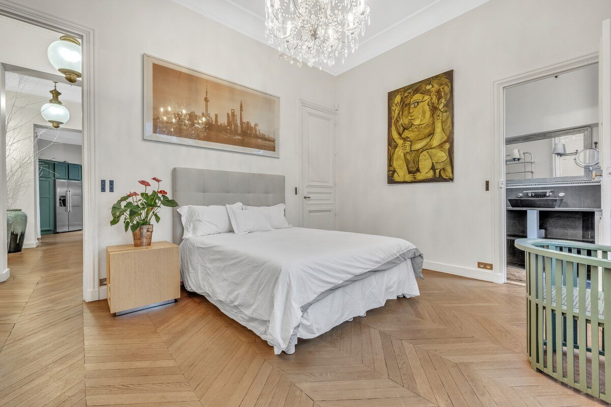 Luxury House VIP Service – Arc de Triomphe gallery image 4