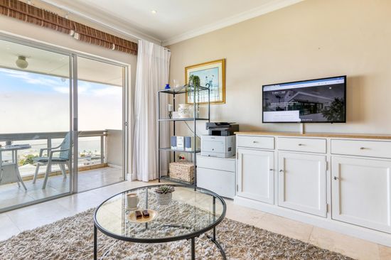 Panoramic Vista Apartment 5