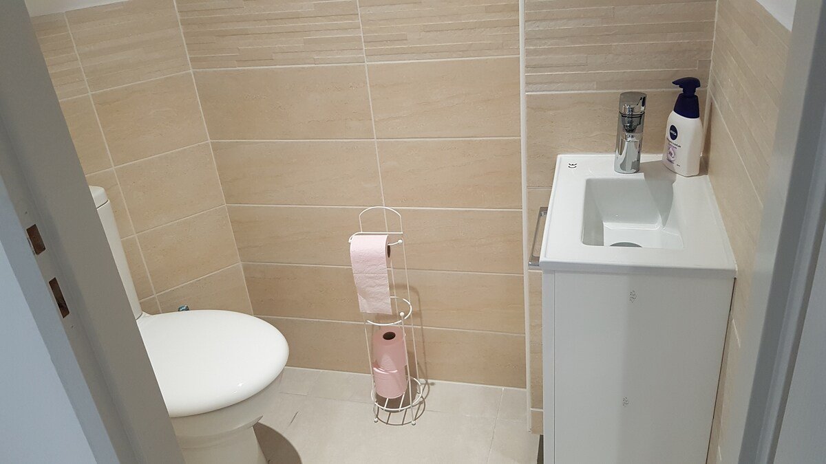 Belle Maison avec Piscine gallery image 5