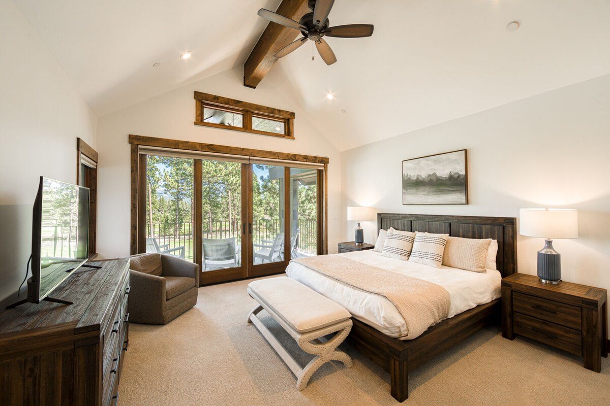 Rising Sun at Schaffers- 5BR Luxury w A/C & Dog Ok gallery image 2