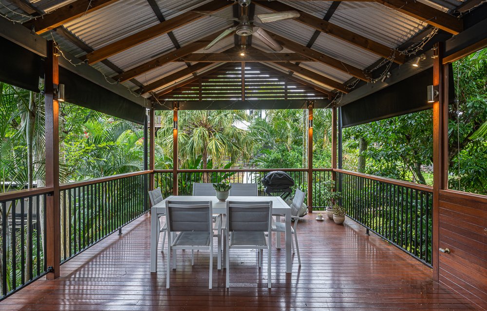Quiet House in a Green Space