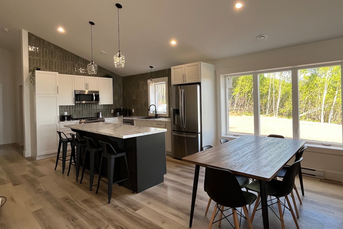 Fundy Coastal Haven gallery image 5