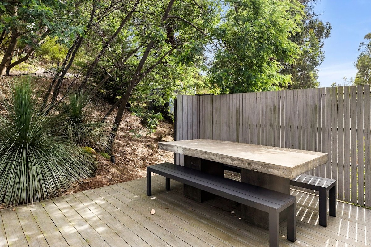 WYE UP – amongst the treetops gallery image 5