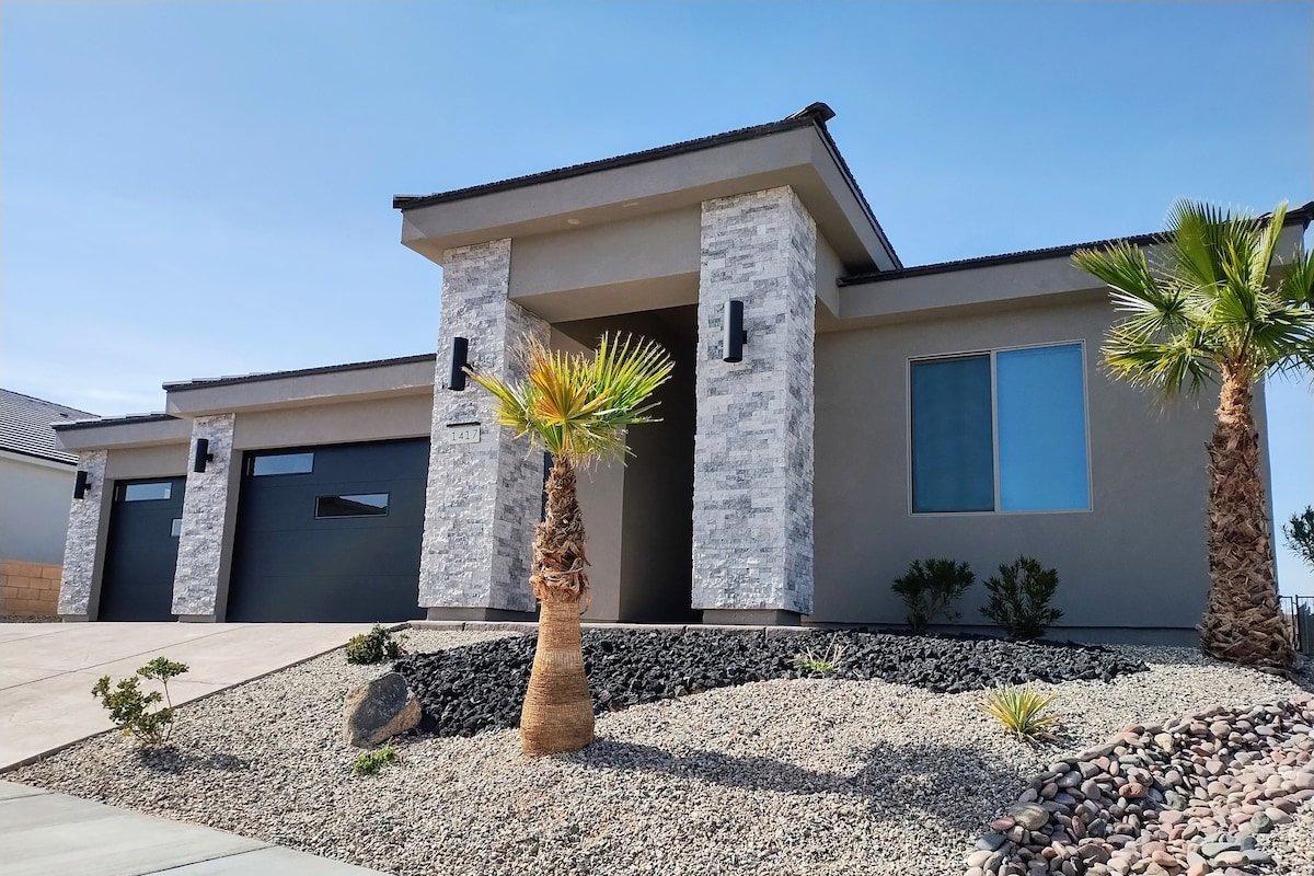 Mesquite Manor License #991957 gallery image 3