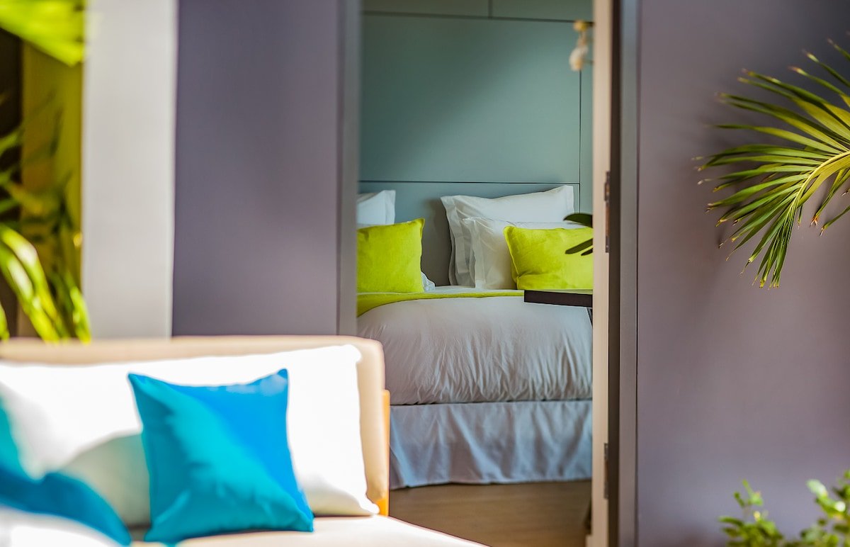 Sasha gallery image 2