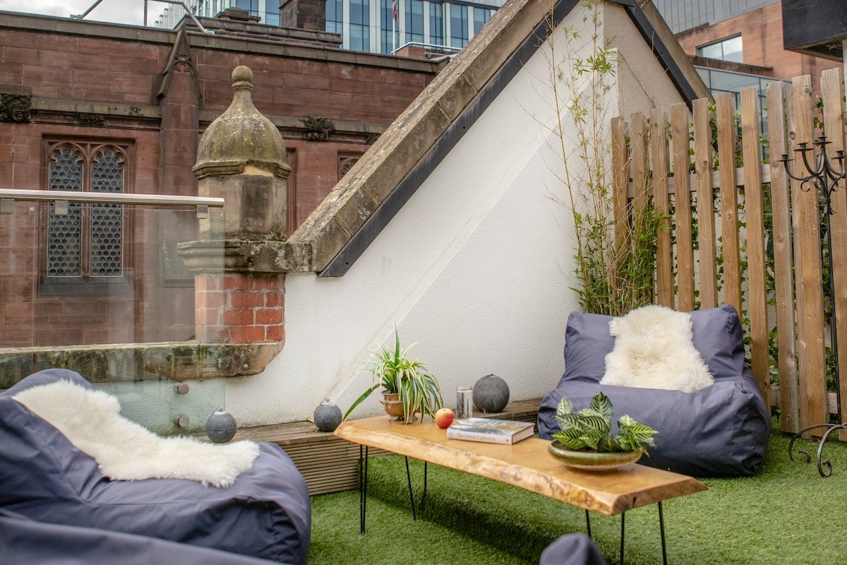 Deansgate Townhouse by City SuperHost gallery image 3