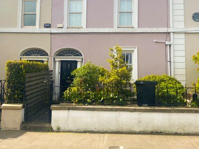 Victorian Home By The Sea- Cap Coz