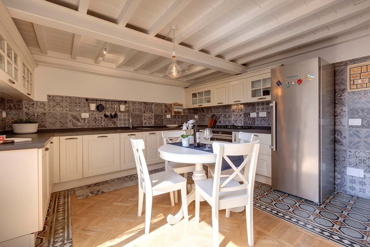 La Sinagoga Suite, wondeful apart! gallery image 4