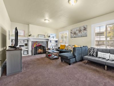 Spacious Home in Oakland