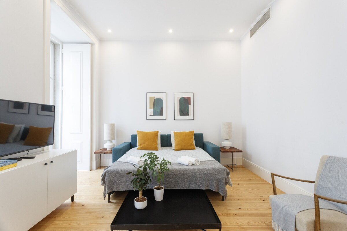 Charming Retreat on Rua da Prata gallery image 4