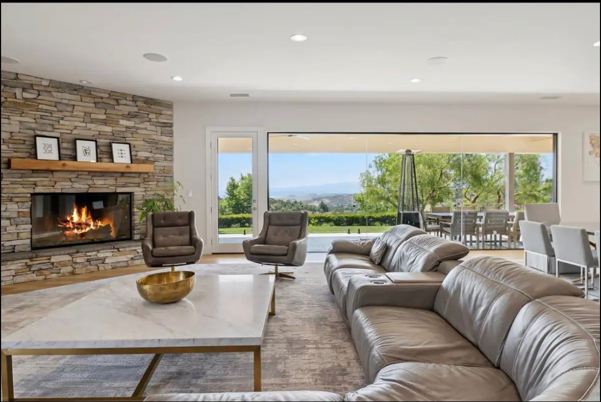 Resort Style Retreat 10 Acre Ranch 4BR/4BTH gallery image 2