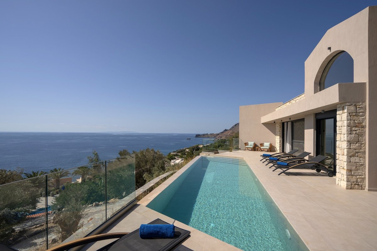 Villa Meraki w/SV, infinity pool near Souda Beach gallery image 4