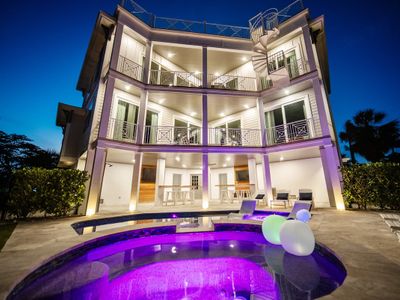 400ft to Beach, Ocean View, Pool, in the Village