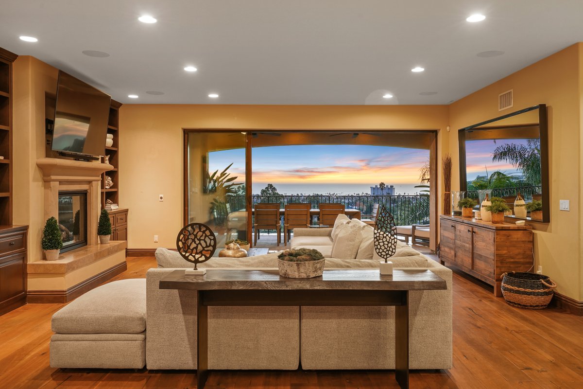 Luxurious Home | Private Pool | Theater | Fire Pit