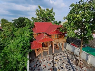 Wooden House for 6 Guests with Event Space