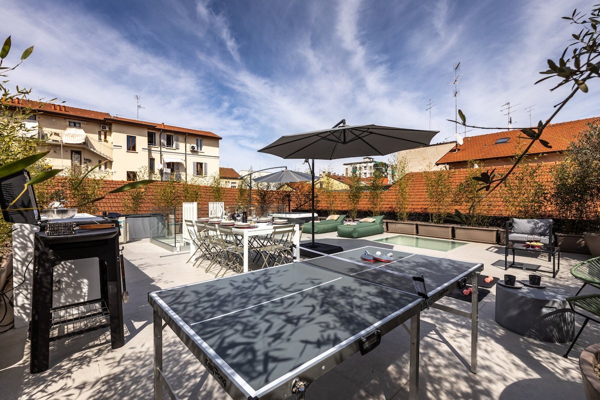 Villa Loft in Milan with Private Terrace & Hot Tub gallery image 4