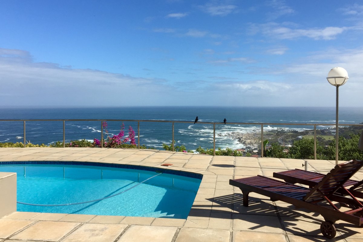 Infinity Views – Camps Bay