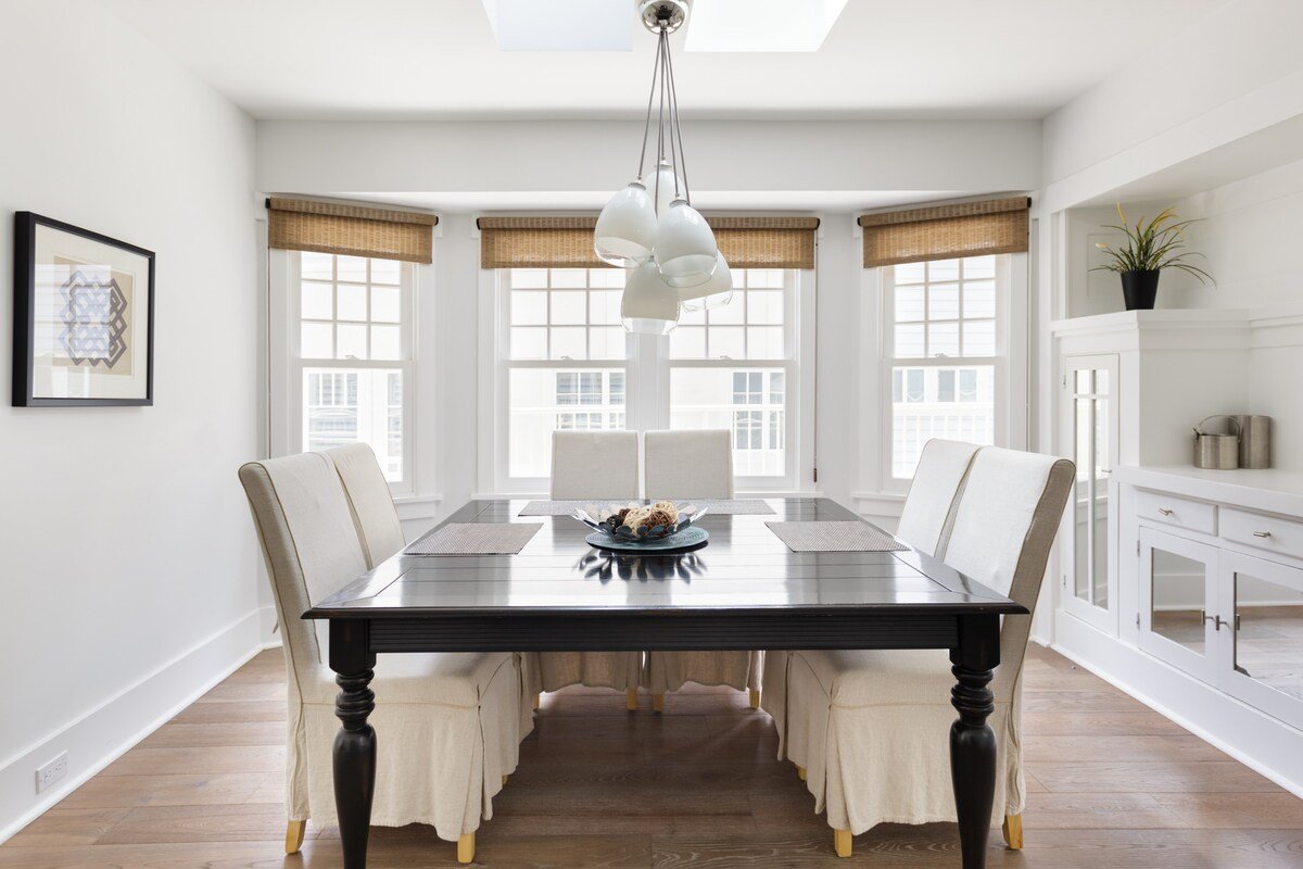 Bright & Charming Beach House Steps from Ocean gallery image 5