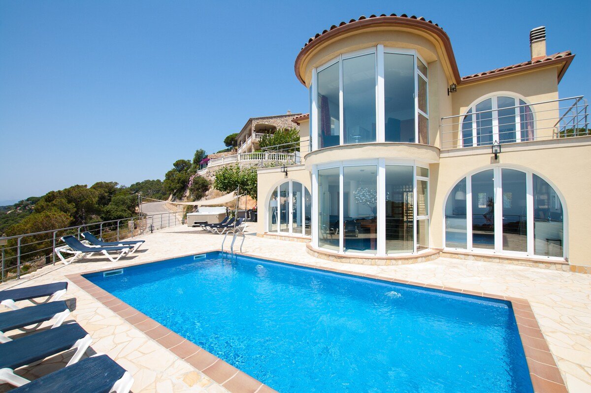 ★ CoastalVillas – Villa Dali ★ amazing sea views gallery image 3