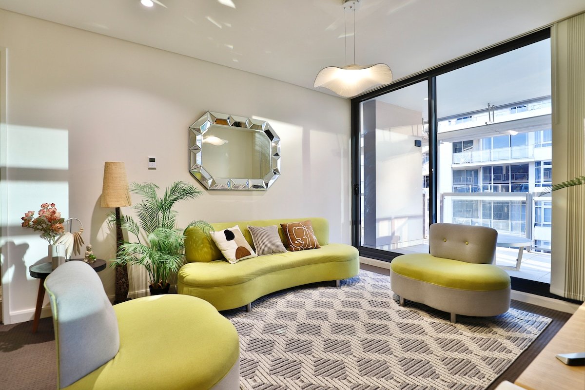 Urban Oasis Residence – Views | Parking | Ease gallery image 2