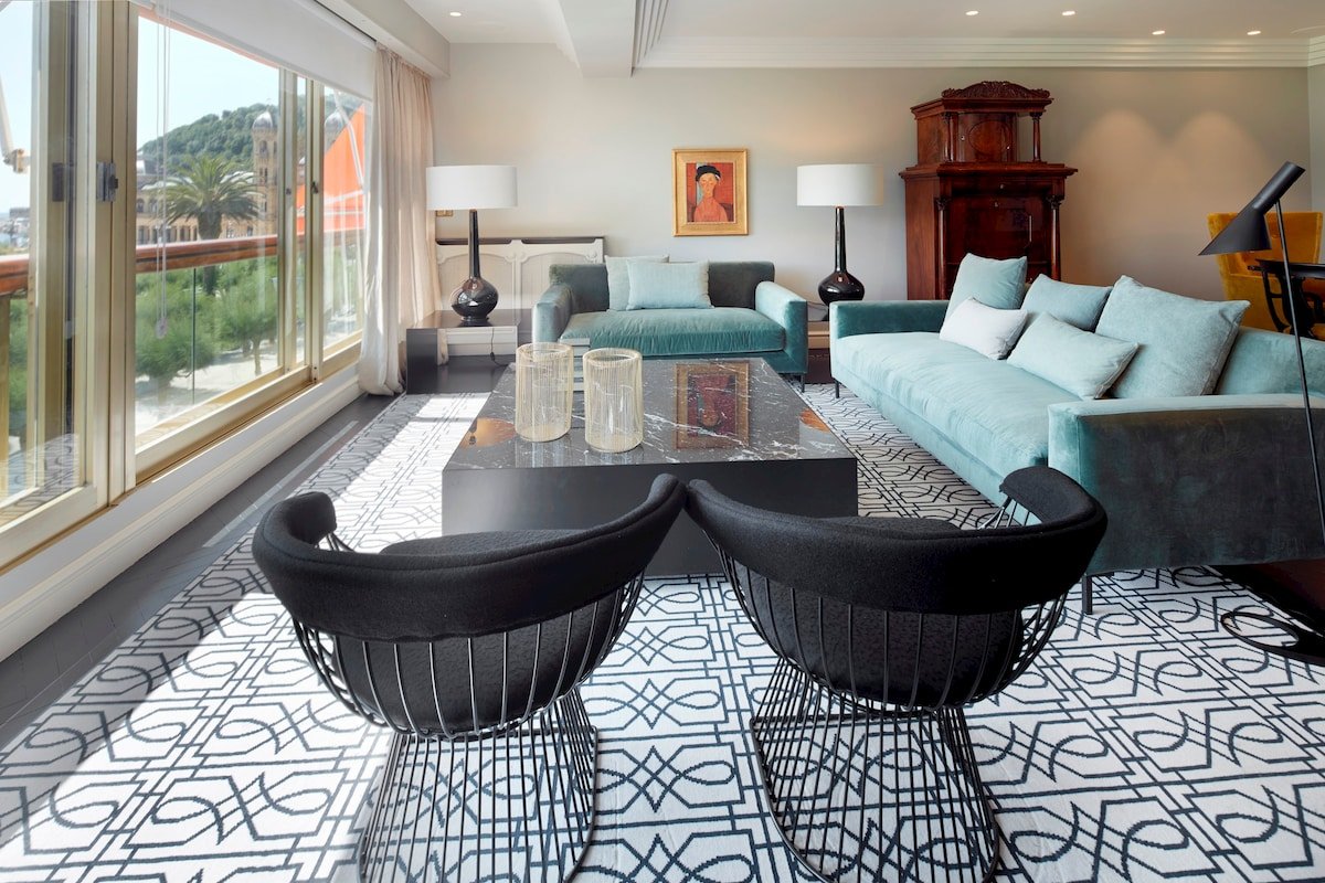 Playa de La Concha 10 by FeelFree Rentals gallery image 5