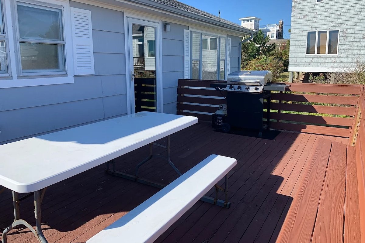 Potter Pond House gallery image 3